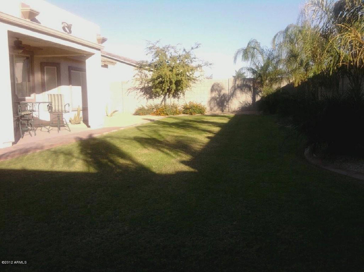 2033 West Maldonado Road Phoenix, AZ 85041 - Photo 28 of 31 Back 3