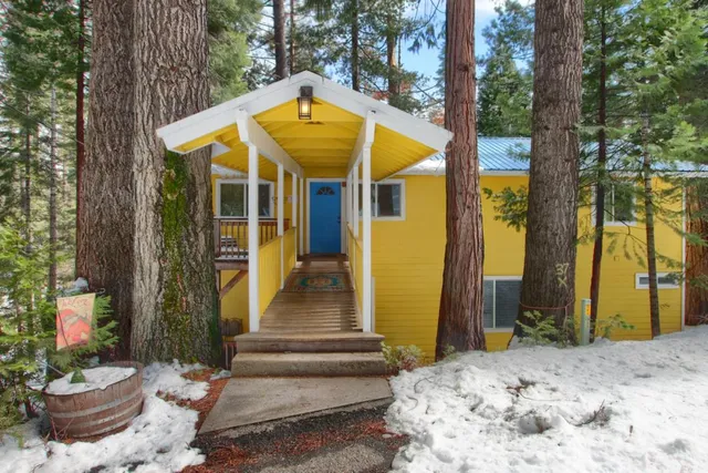 $790,000 | 1144 Railroad Lane, Fish Camp, CA 93623