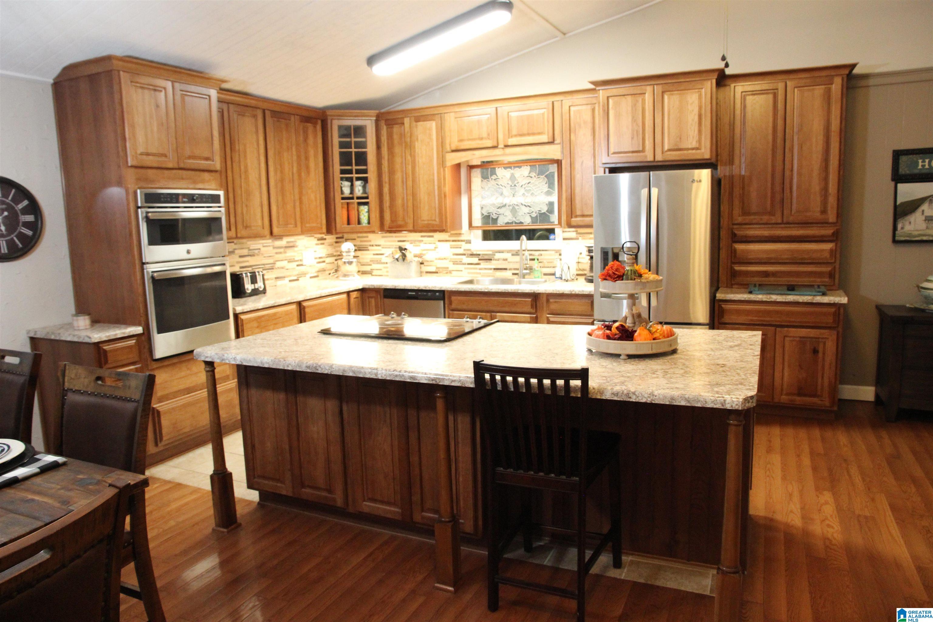 20 Saxon Lane Calera, AL 35040 - Photo 3 of 27