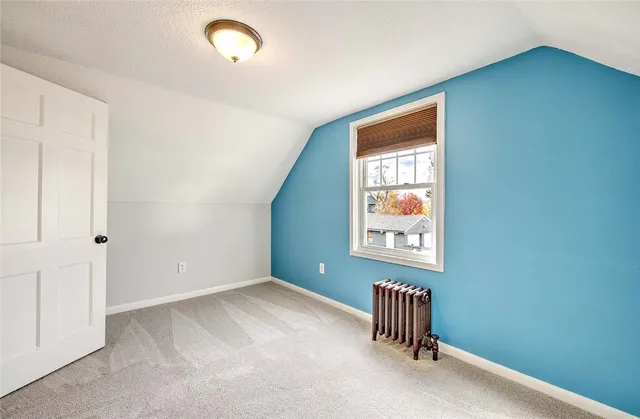 $399,000 | 31 Columbus Avenue, North Providence, RI 02911