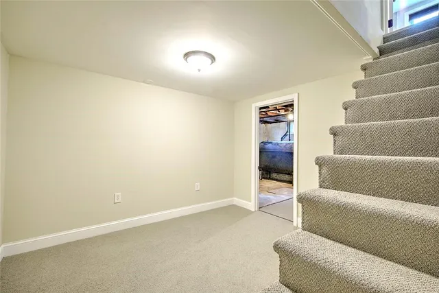 $399,000 | 31 Columbus Avenue, North Providence, RI 02911