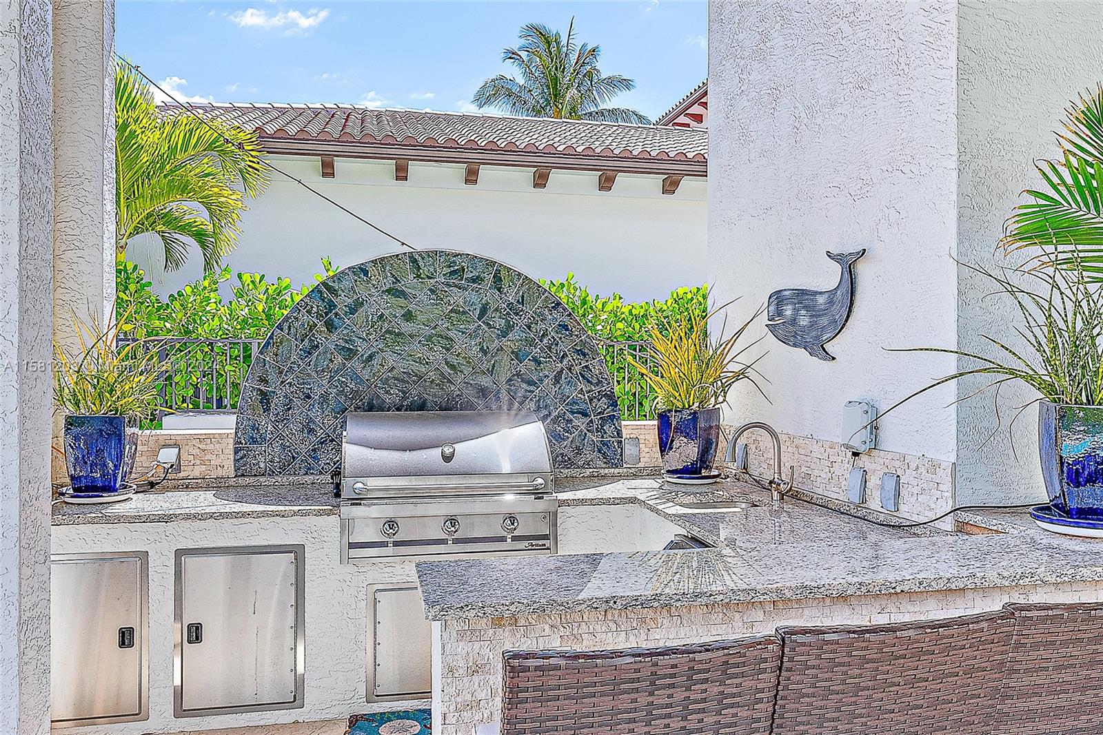 337 Old Jupiter Beach Road Jupiter, FL 33477 - Photo 34 of 40 Summer Kitchen