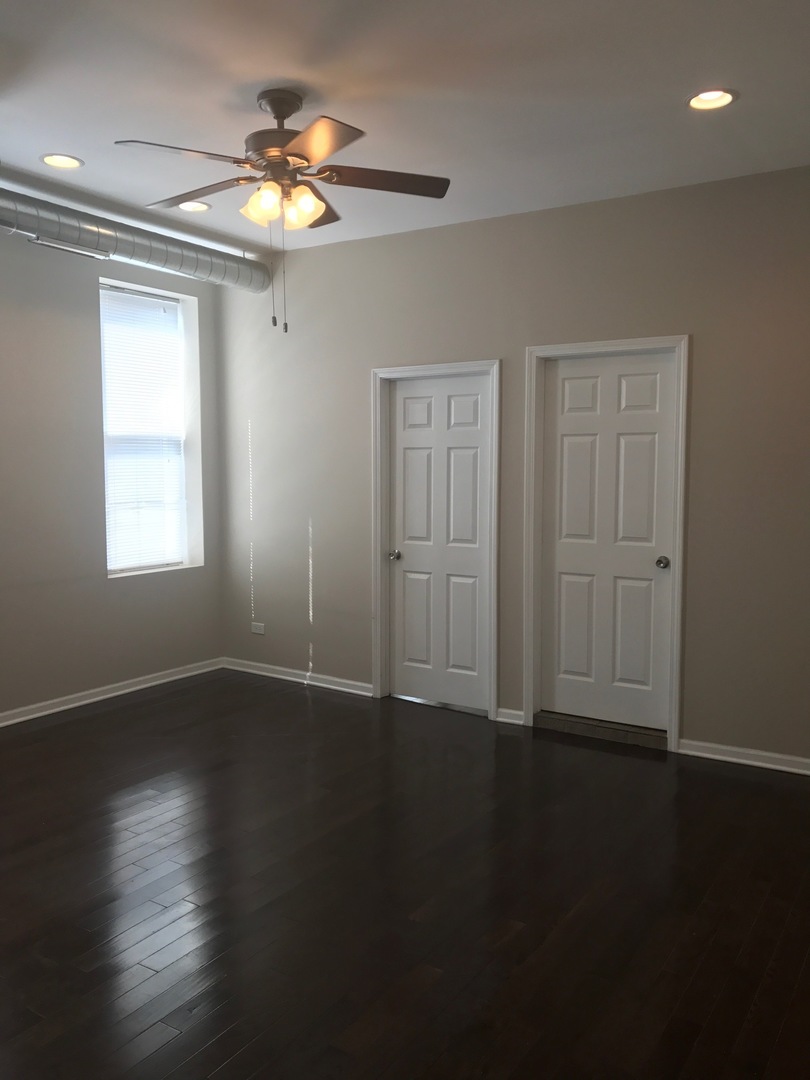 1919 South Racine Avenue, Unit 2R Chicago, IL 60608 - Photo 4 of 9