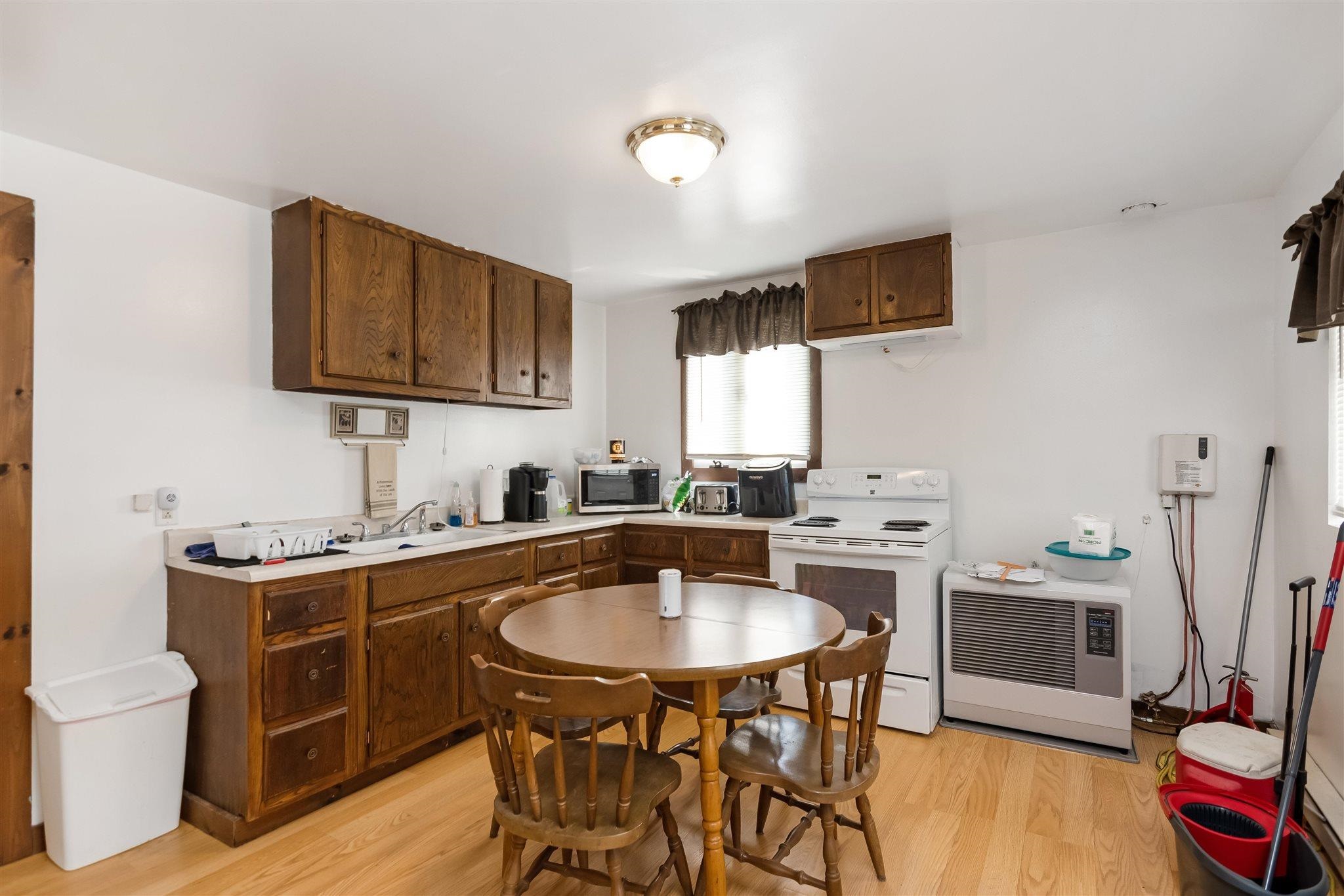 2982 Highway 7 Highgate, VT 05488 - Photo 20 of 32