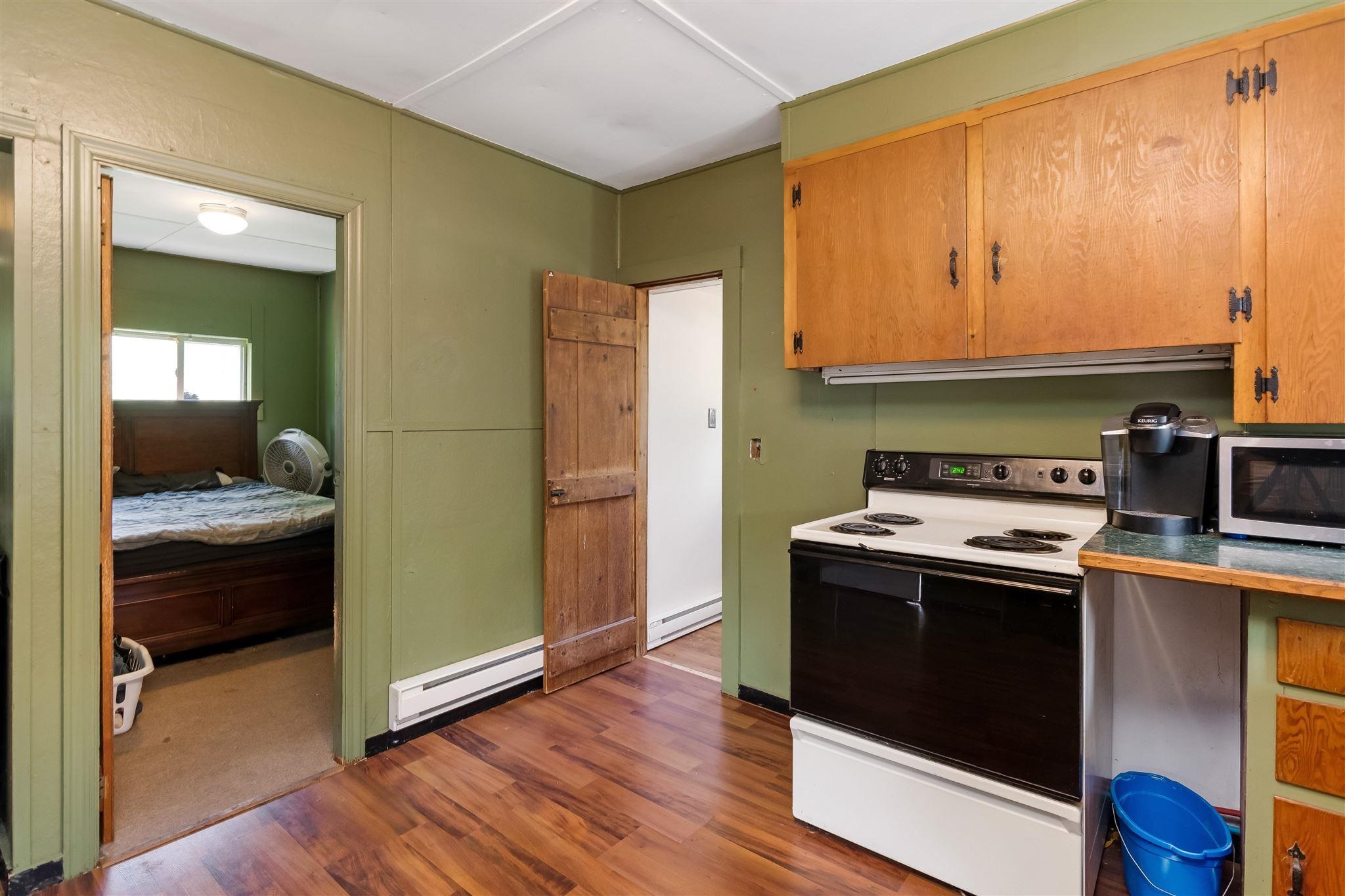 2982 Highway 7 Highgate, VT 05488 - Photo 27 of 32