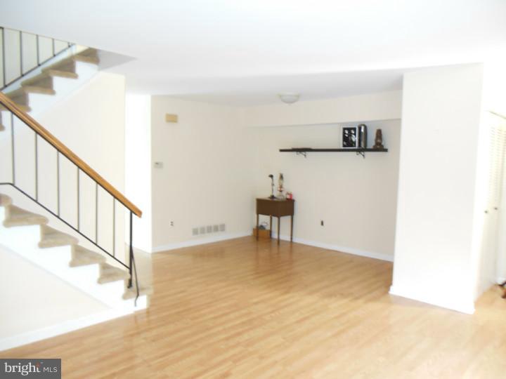 4 Chelsea Circle Clementon, NJ 08021 - Photo 4 of 14 Gallery Image 4