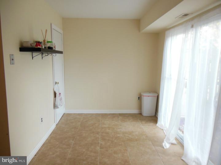 4 Chelsea Circle Clementon, NJ 08021 - Photo 6 of 14 Gallery Image 6