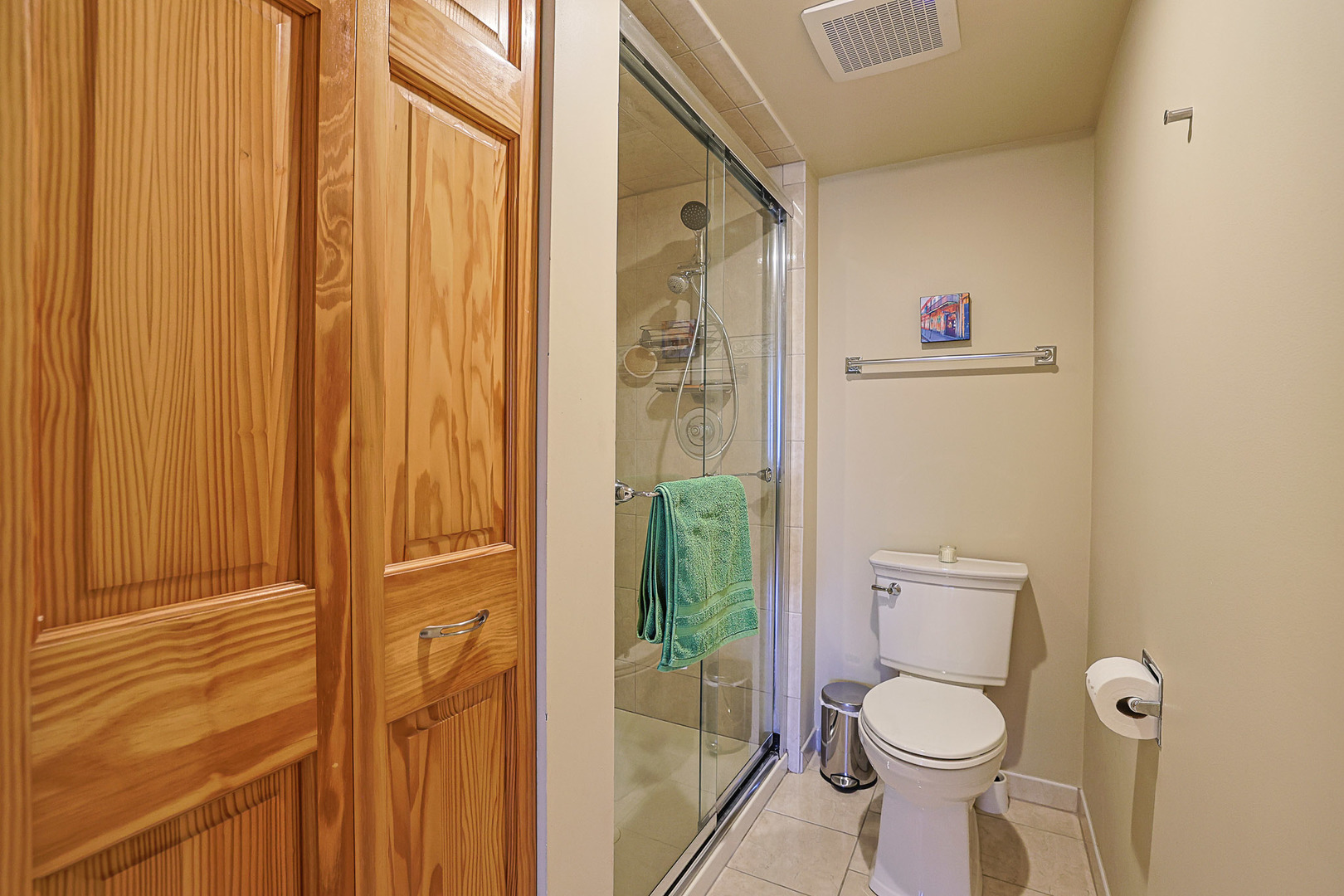 527 Cumnor Road, Unit 208 Westmont, IL 60559 - Photo 18 of 34