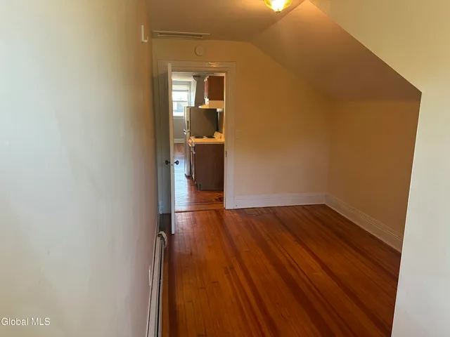 $1,600 | 575 Western Avenue, Unit 4, Albany, NY 12203