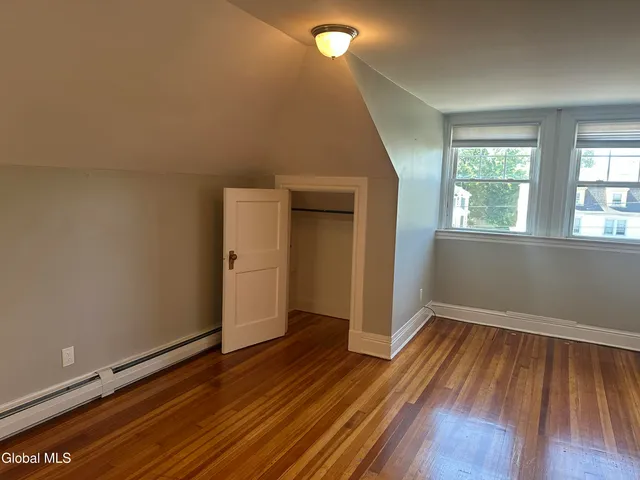 $1,600 | 575 Western Avenue, Unit 4, Albany, NY 12203