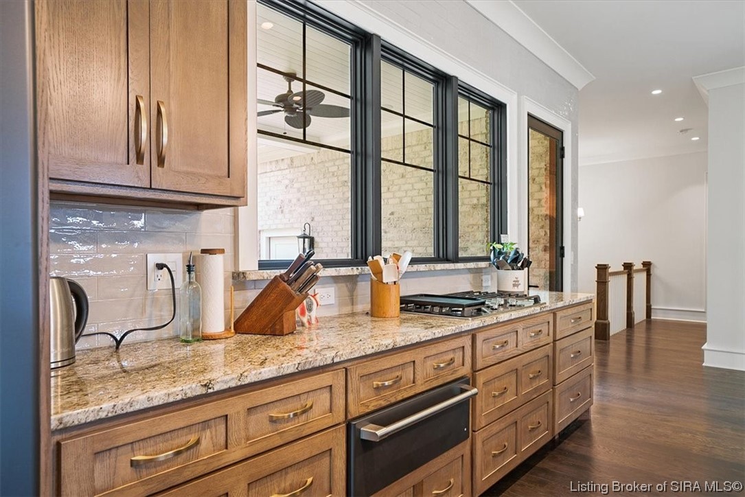 7498 Old Vincennes Road Floyds Knobs, IN 47119 - Photo 14 of 81