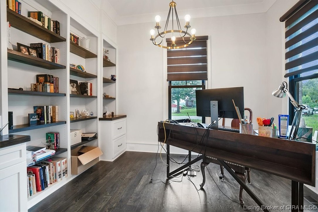 7498 Old Vincennes Road Floyds Knobs, IN 47119 - Photo 21 of 81