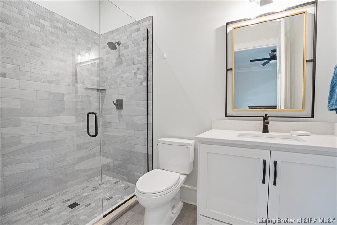 7498 Old Vincennes Road Floyds Knobs, IN 47119 - Photo 38 of 81