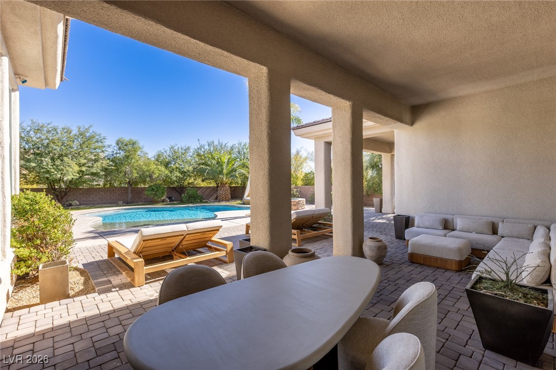 7304 North Buttons Ridge Drive Las Vegas, NV 89131 - Photo 3 of 92