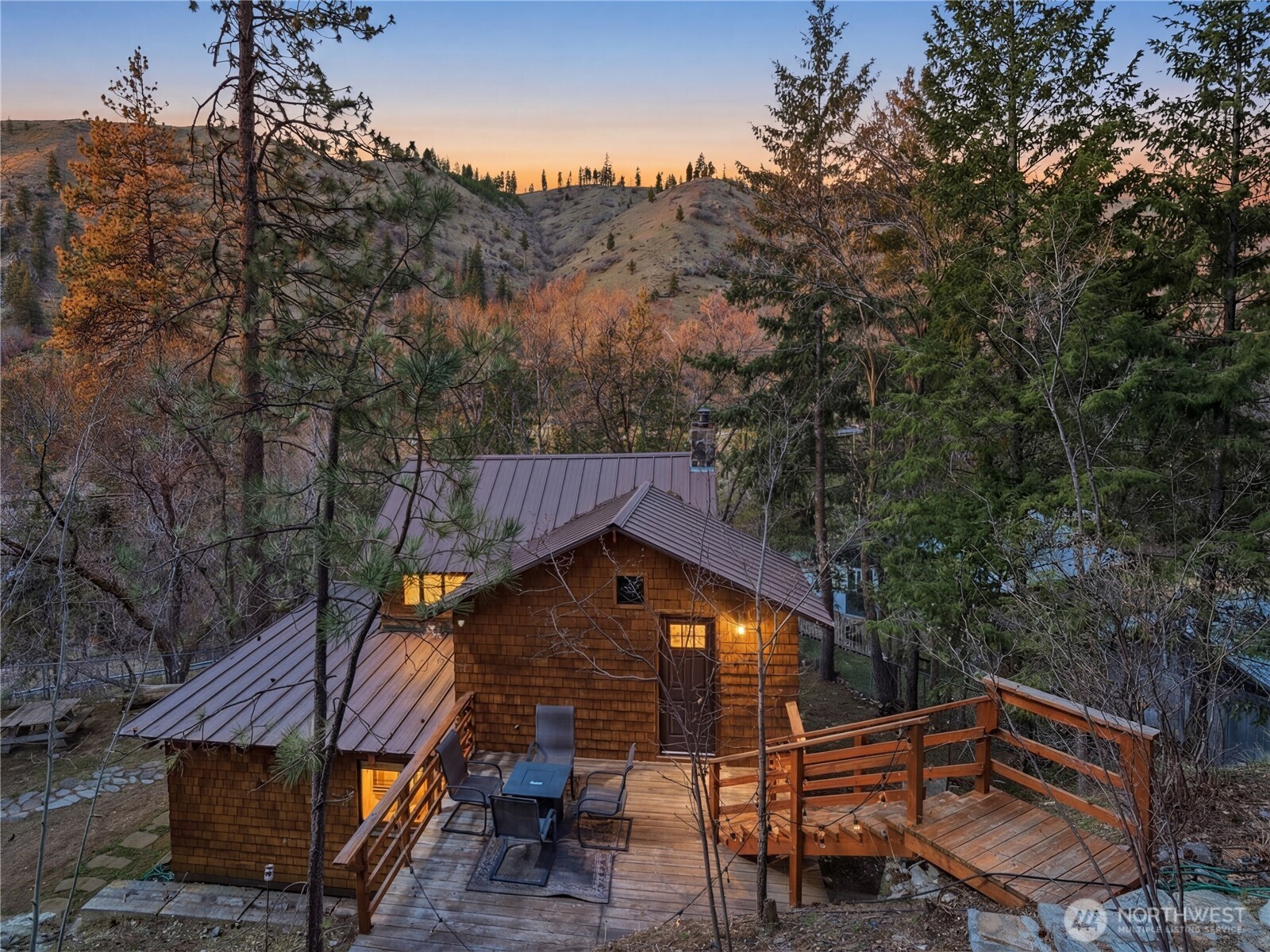 9606 Entiat River Road Entiat, WA 98822 - Photo 1 of 40