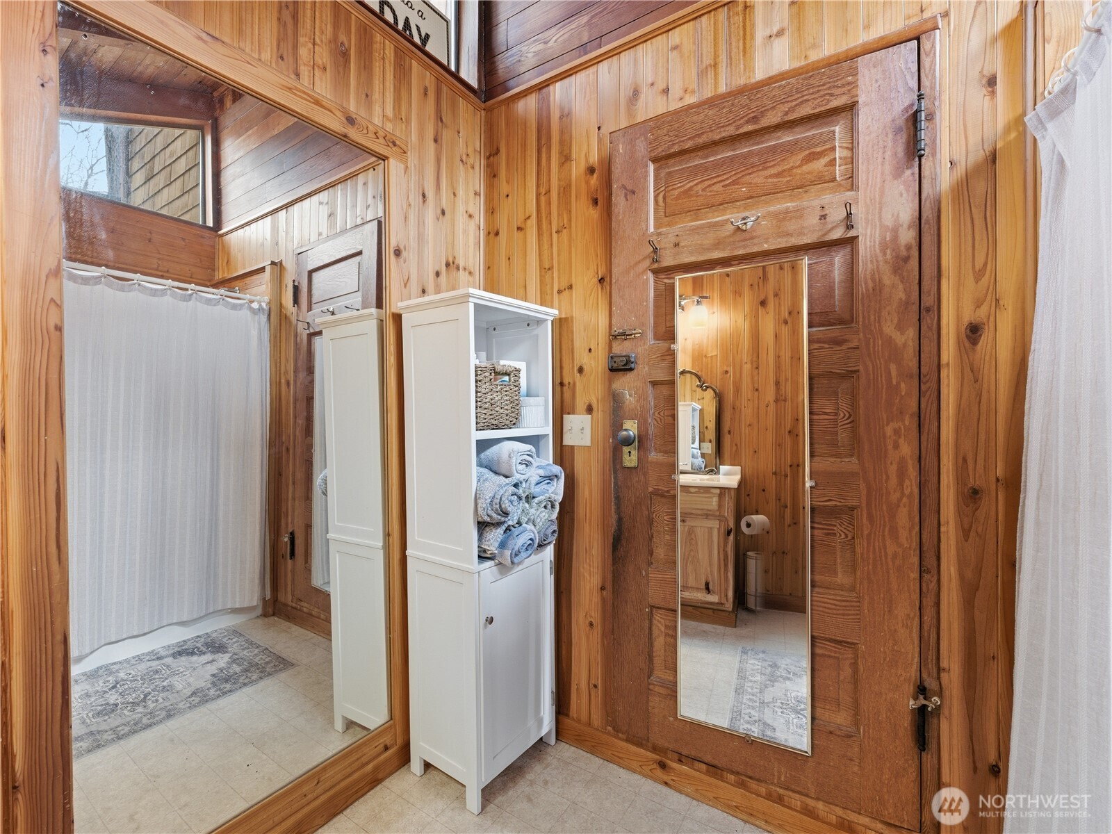 9606 Entiat River Road Entiat, WA 98822 - Photo 15 of 40