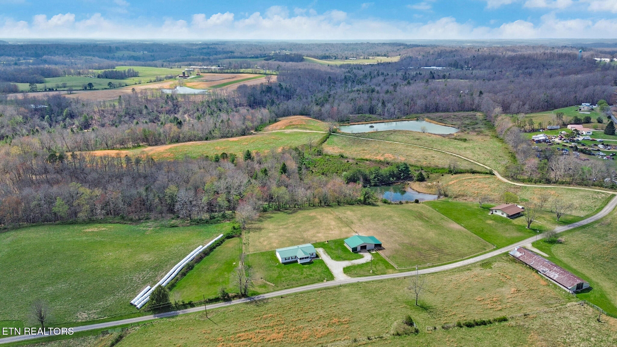 1978 Oloff Smith Road Allardt, TN 38504 - Photo 5 of 60 dji_0204-dji_0206