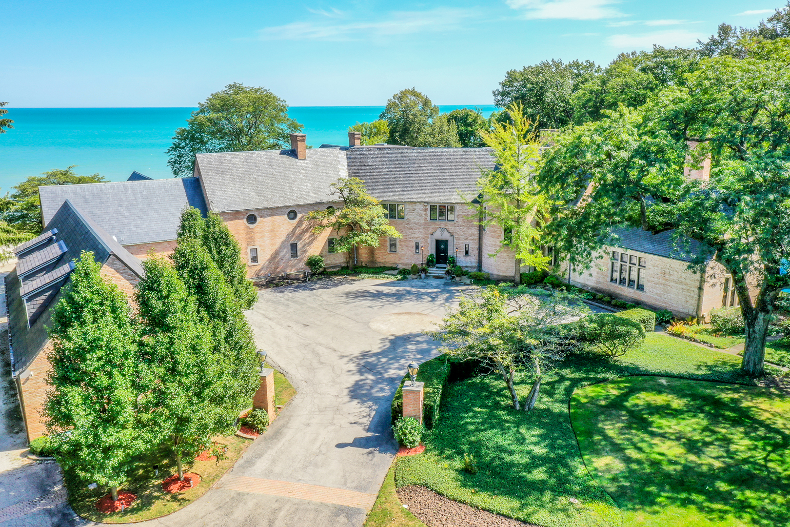 1 Moffett Road Lake Bluff, IL 60044 - Photo 19 of 93