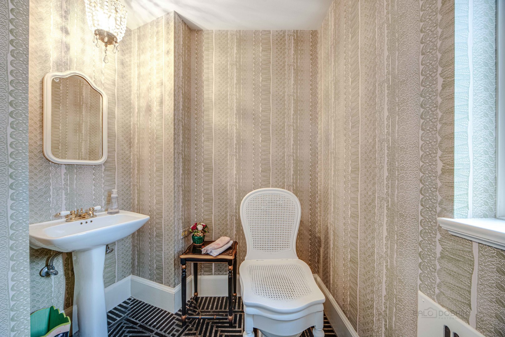 1 Moffett Road Lake Bluff, IL 60044 - Photo 33 of 93