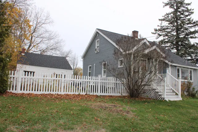 $239,900 | 170 State Street, Brewer, ME 04412
