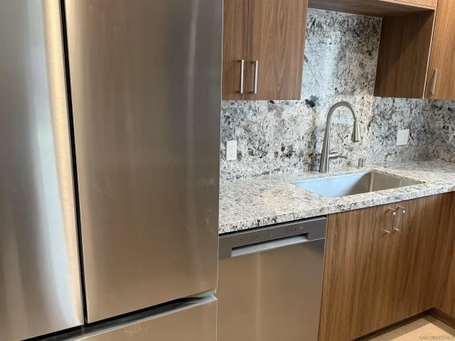 a close view of sink and tap