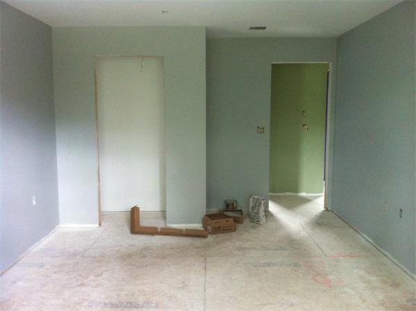 109 Chestnut Road Tyngsborough, MA 01879 - Photo 14 of 28 an empty room with a mirror