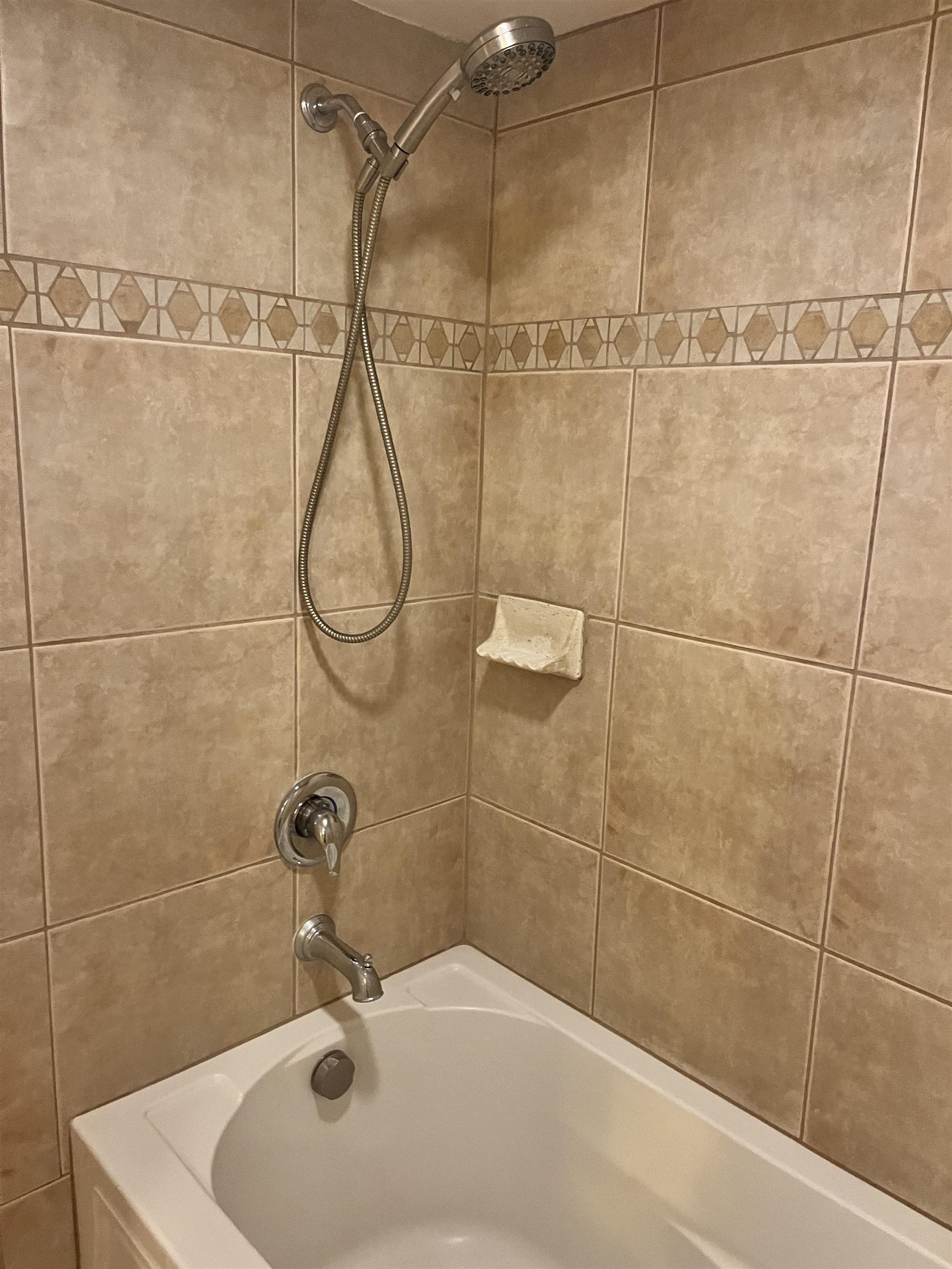 495 Liholiho Street, Unit 204 Wailuku, HI 96793 - Photo 24 of 42