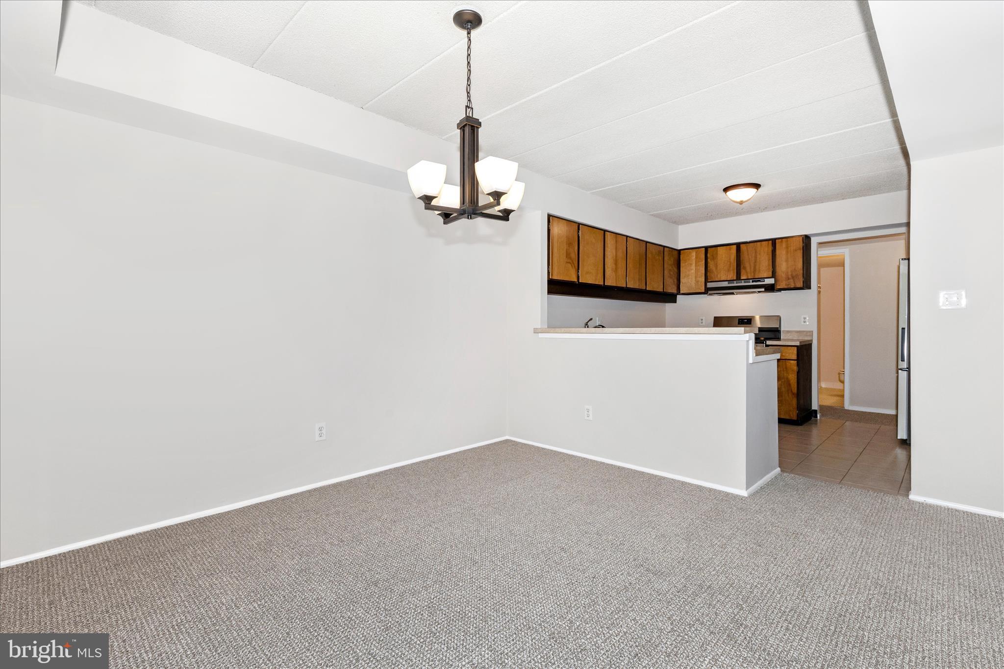 5713 Harpers Farm Road, Unit C Columbia, MD 21044 - Photo 16 of 42 Dining Room