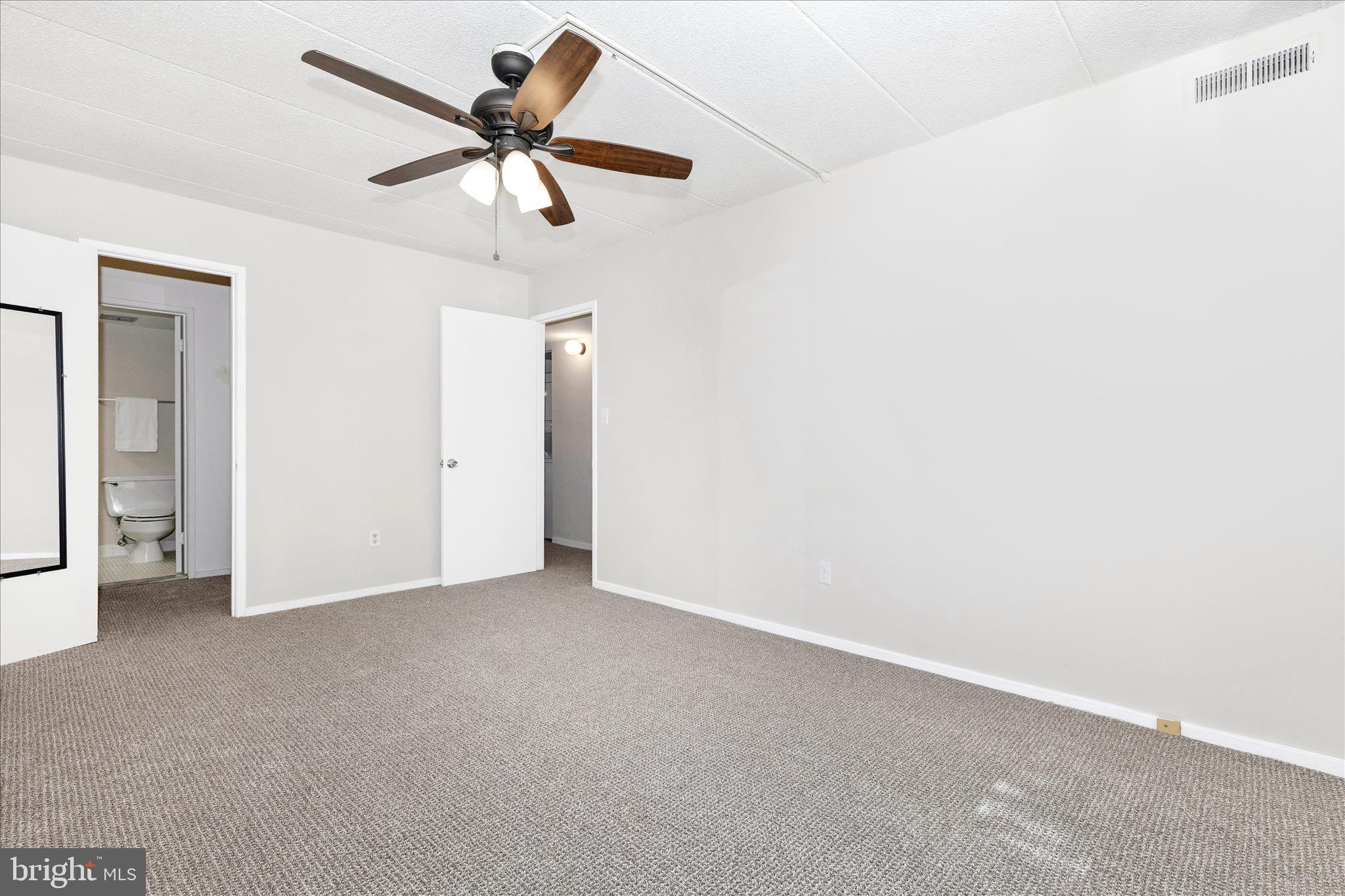5713 Harpers Farm Road, Unit C Columbia, MD 21044 - Photo 25 of 42 Primary Bedroom
