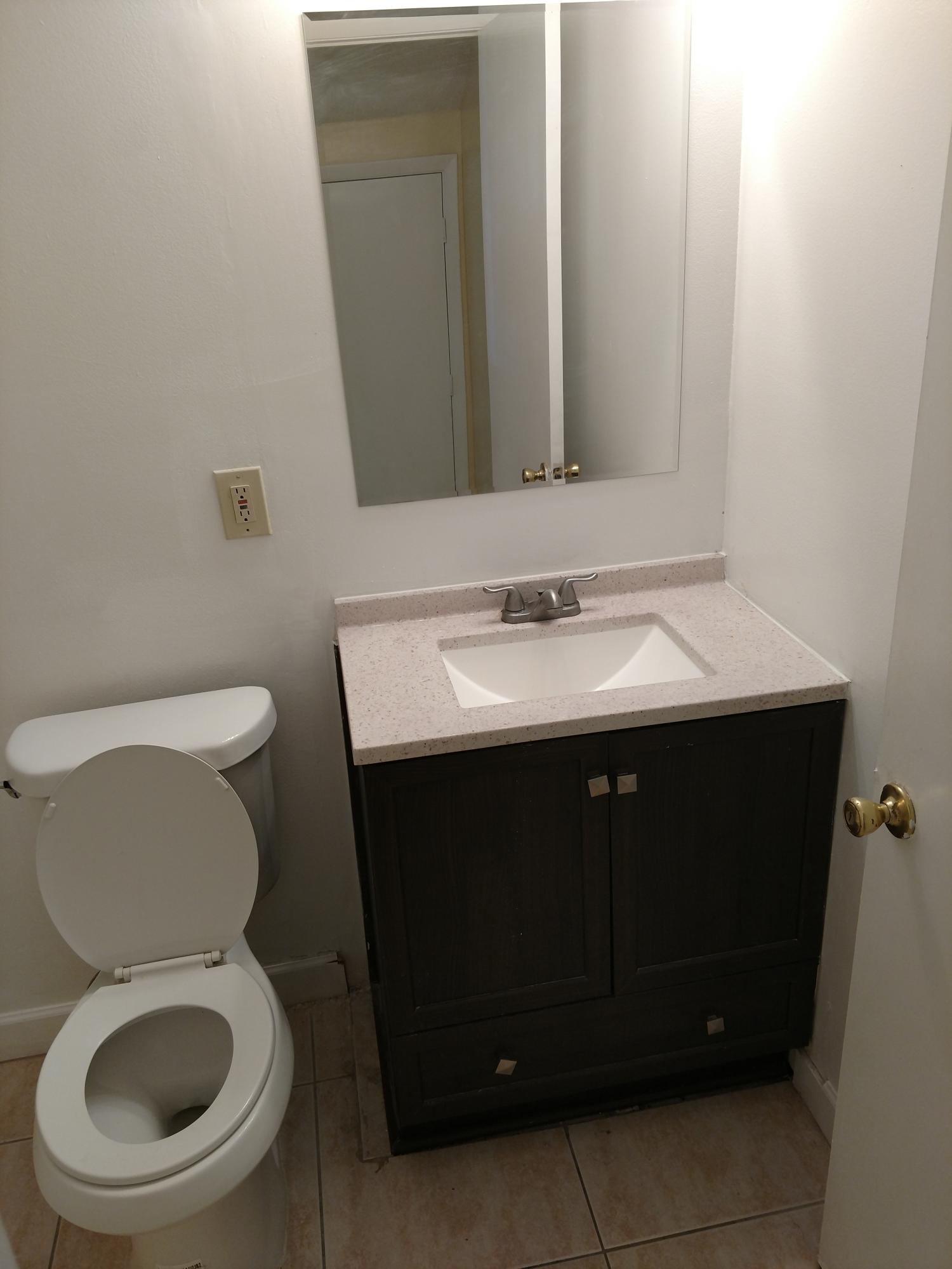 602 Riverside Drive Greenacres, FL 33463 - Photo 9 of 10 602 Bathroom