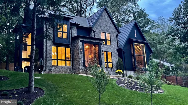 $5,600,000 | 1441 Woodacre Drive, McLean, VA 22101
