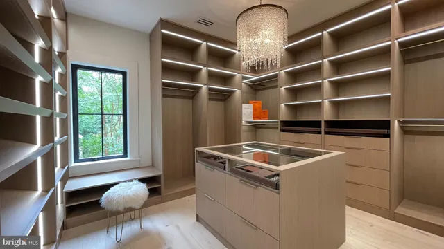 $5,600,000 | 1441 Woodacre Drive, McLean, VA 22101