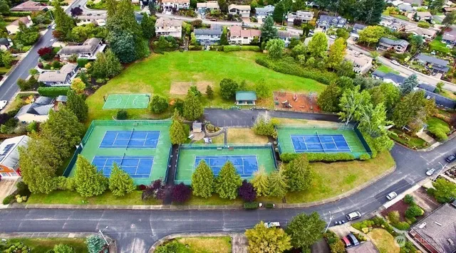 $1,852,000 | 2212 186th Avenue Northeast, Redmond, WA 98052