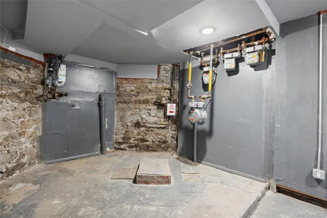 a view of a storage & utility room