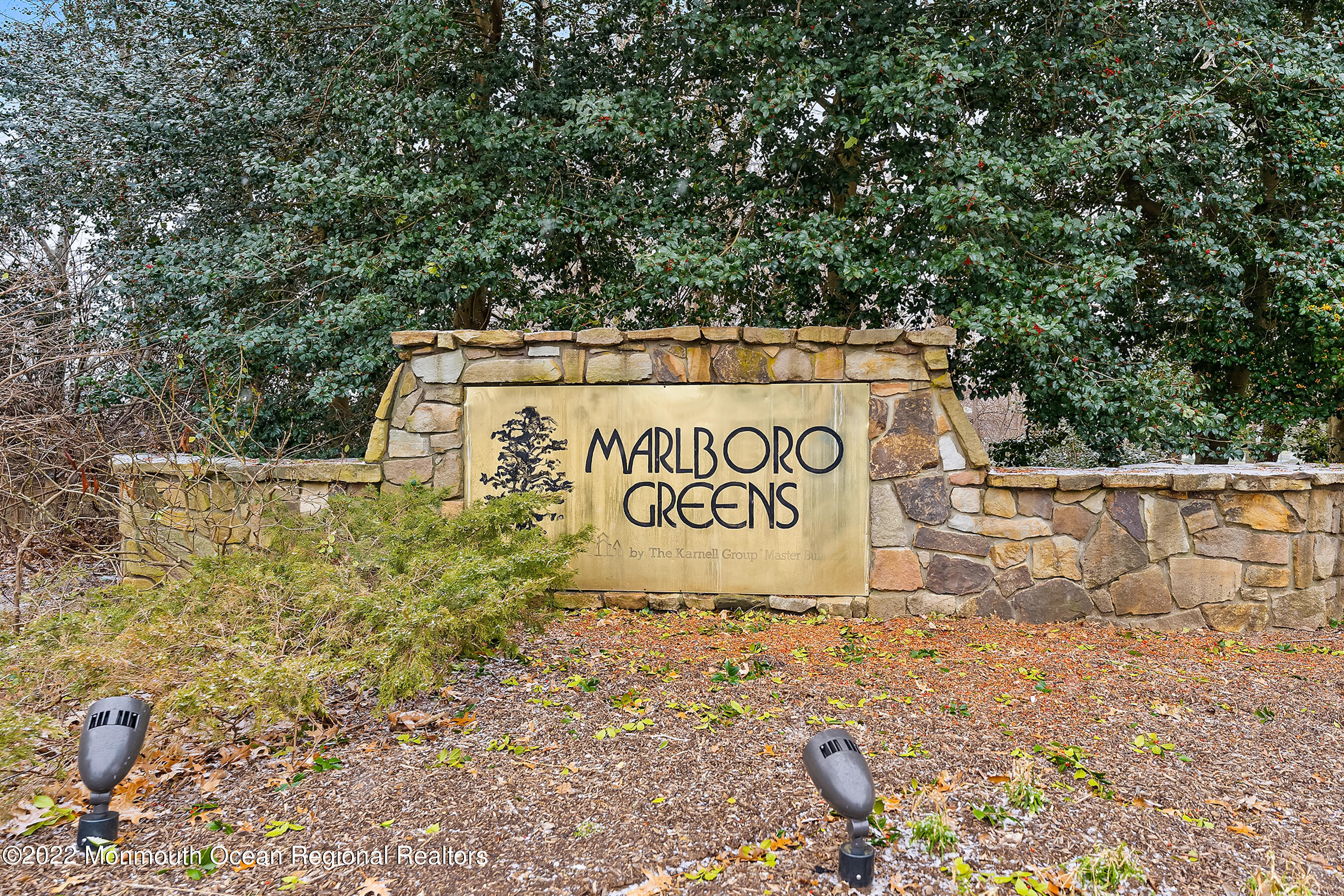 236 Ravenswood Road Englishtown, NJ 07726 - Photo 27 of 27 CommSign