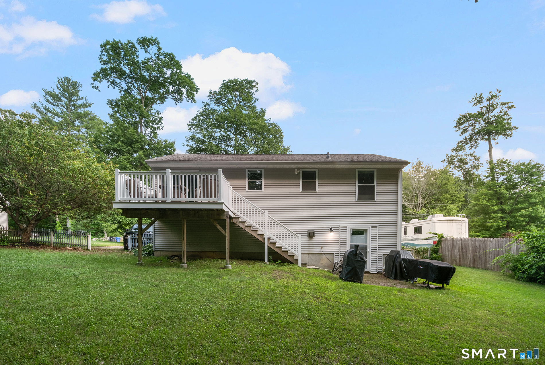 19 Thompson Pike Killingly, CT 06241 - Photo 33 of 34
