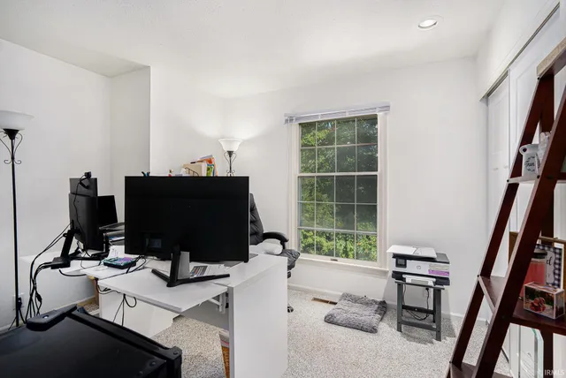 $226,900 | 3647 Beechwood Court, Elkhart, IN 46514