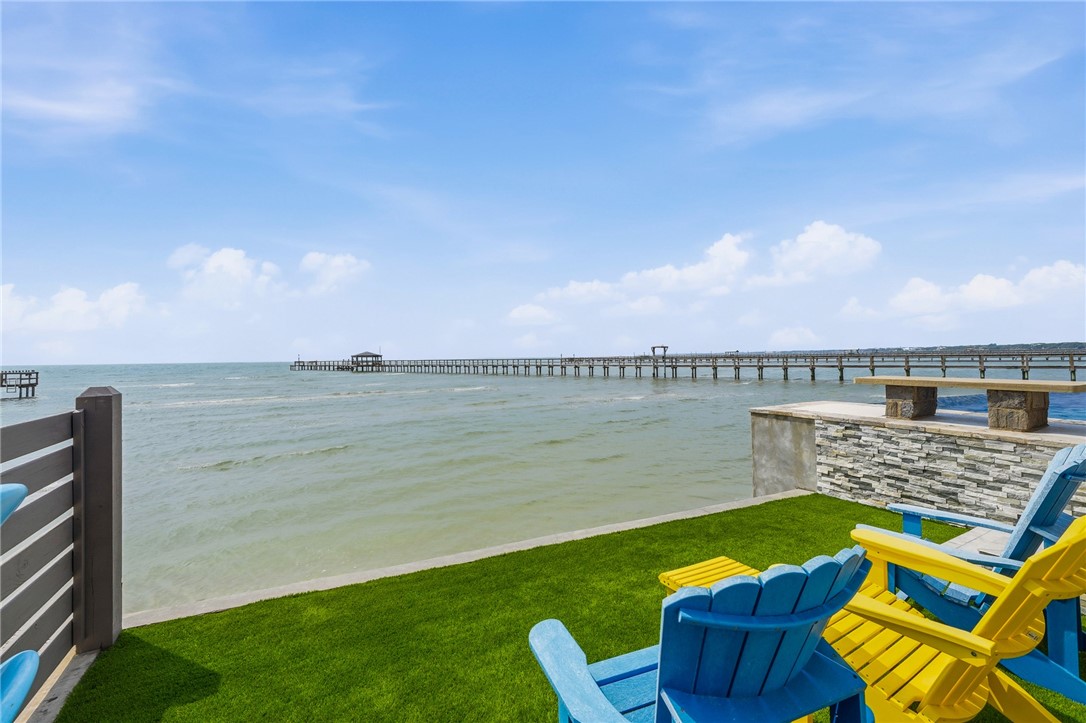 12 Sea Shell Shores Rockport, TX 78382 - Photo 35 of 40 a view of a lake with couches in the patio