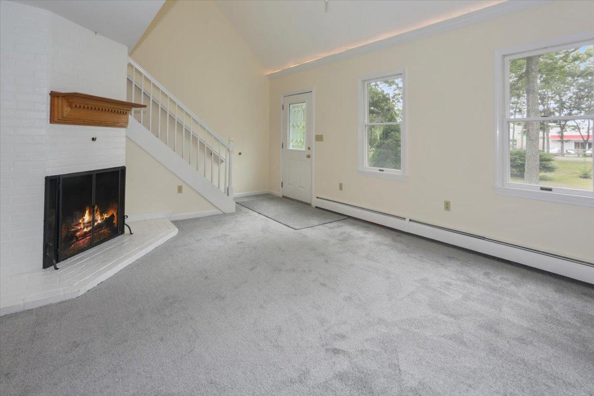 312 Cotuit Road Sandwich, MA 02563 - Photo 4 of 20 04-IMG_0216