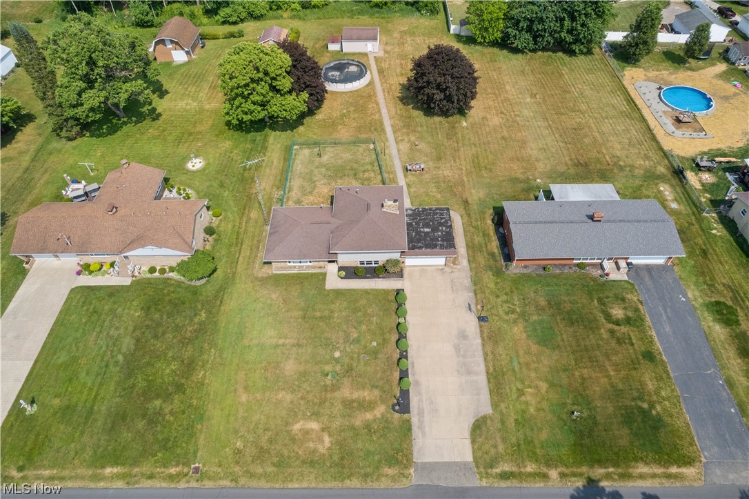 6244 Firestone Road Northeast Canton, OH 44721 - Photo 8 of 30 Gallery Image 8