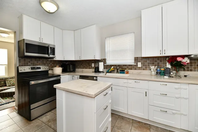 $280,000 | 5654 Orchardgrass Lane, Indianapolis, IN 46254