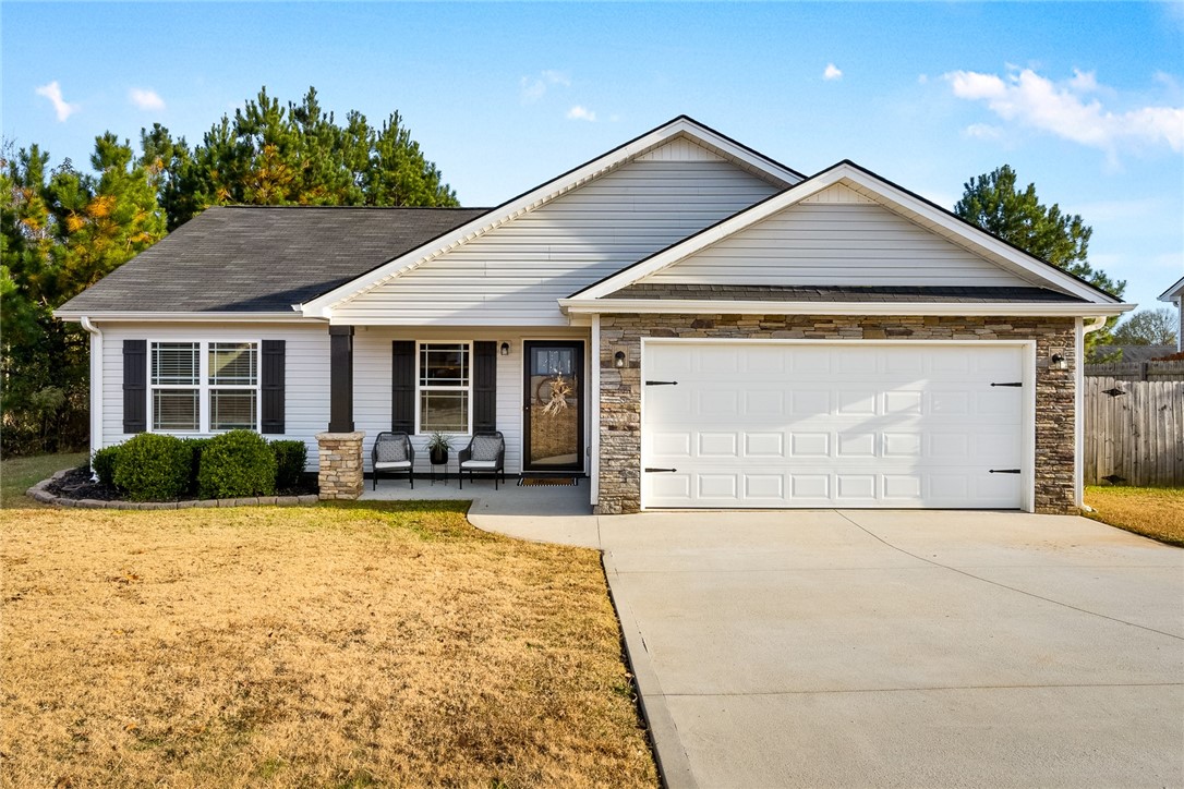 99 Palm Branch Way Anderson, SC 29621 - Photo 1 of 28 Gallery Image 1