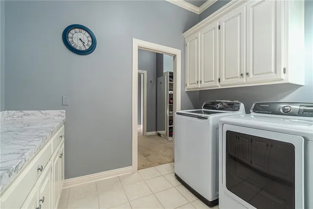 $875,000 | 6411 Muirfield Street, Kansas City, MO 64152