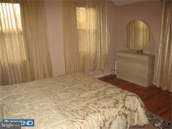 439 Camberly Road Warminster, PA 18974 - Photo 4 of 6