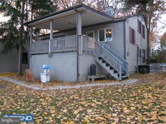 439 Camberly Road Warminster, PA 18974 - Photo 6 of 6