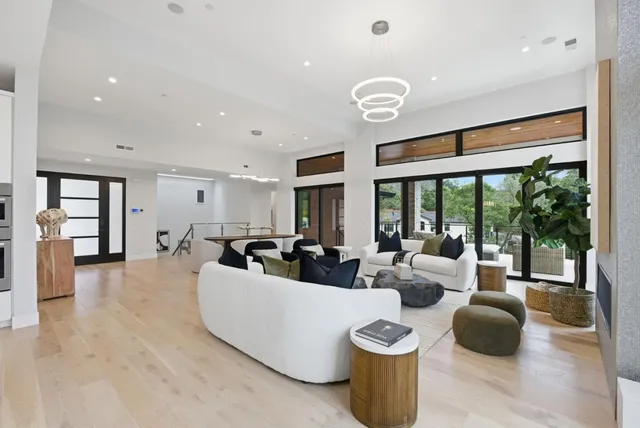 $8,250,000 | 1669 Whitham Avenue, Los Altos, CA 94024