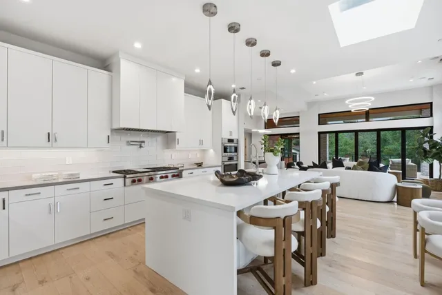 $8,250,000 | 1669 Whitham Avenue, Los Altos, CA 94024