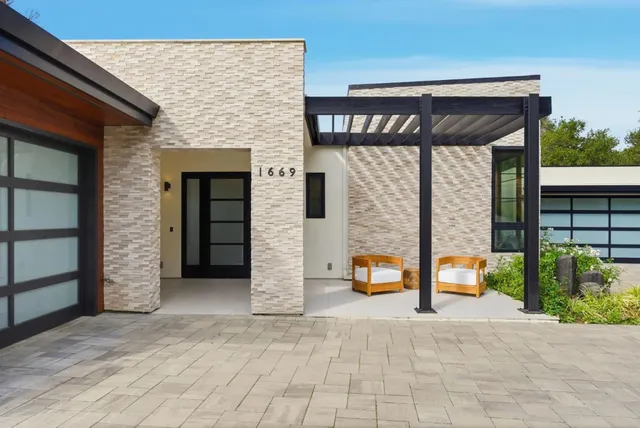 $8,250,000 | 1669 Whitham Avenue, Los Altos, CA 94024