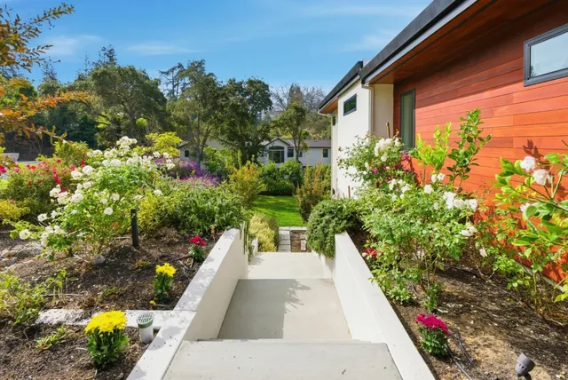 $8,250,000 | 1669 Whitham Avenue, Los Altos, CA 94024