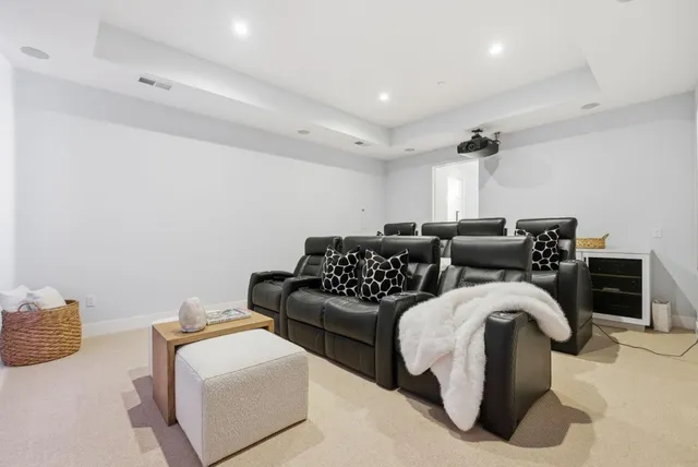 $8,250,000 | 1669 Whitham Avenue, Los Altos, CA 94024